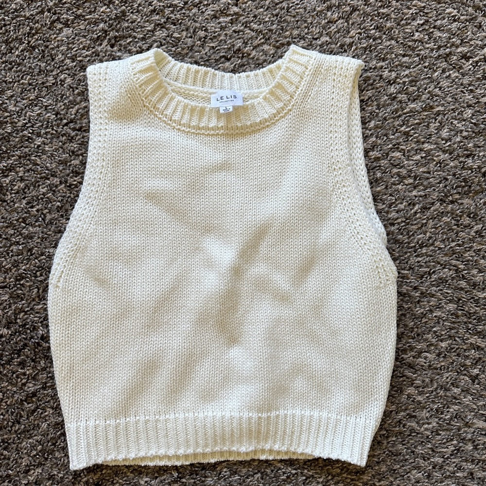 Cropped knit sweat tank never worn
